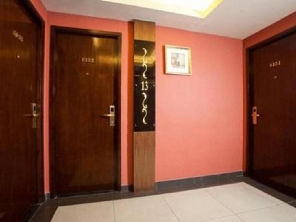 Sunny Day Hotel, Mong Kok Hotel 3*